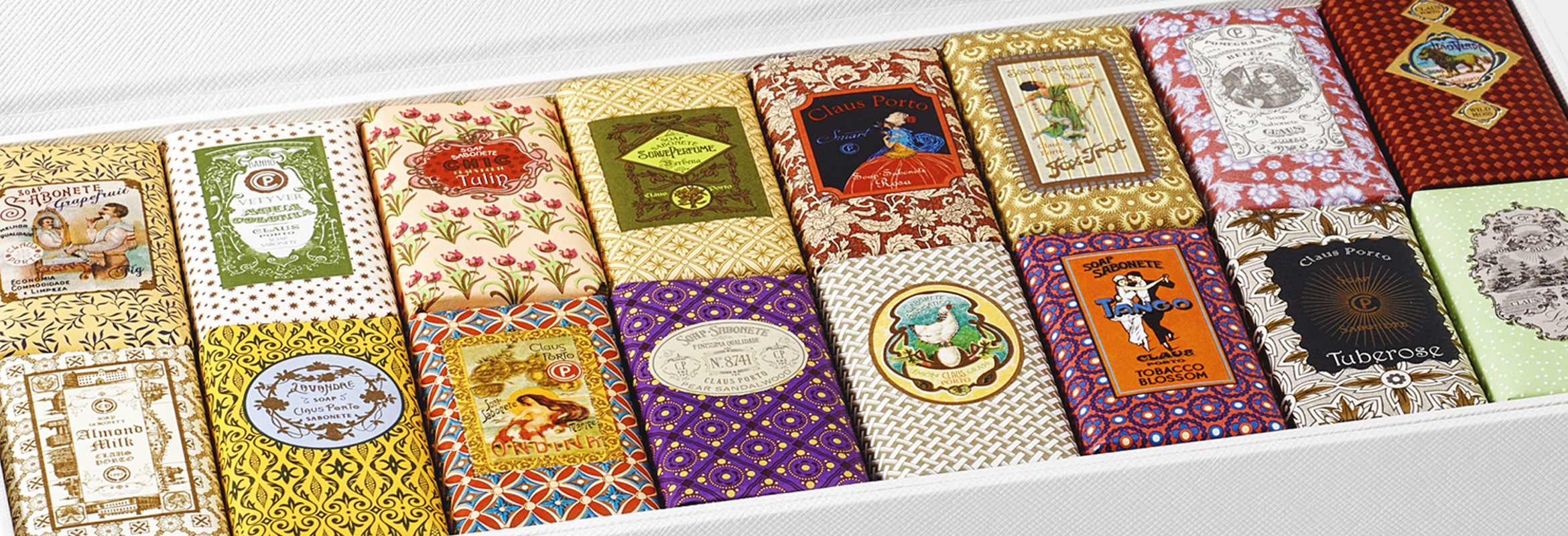 新→③GIFT BOX CLASSICO 16 MINI SOAPS_0709